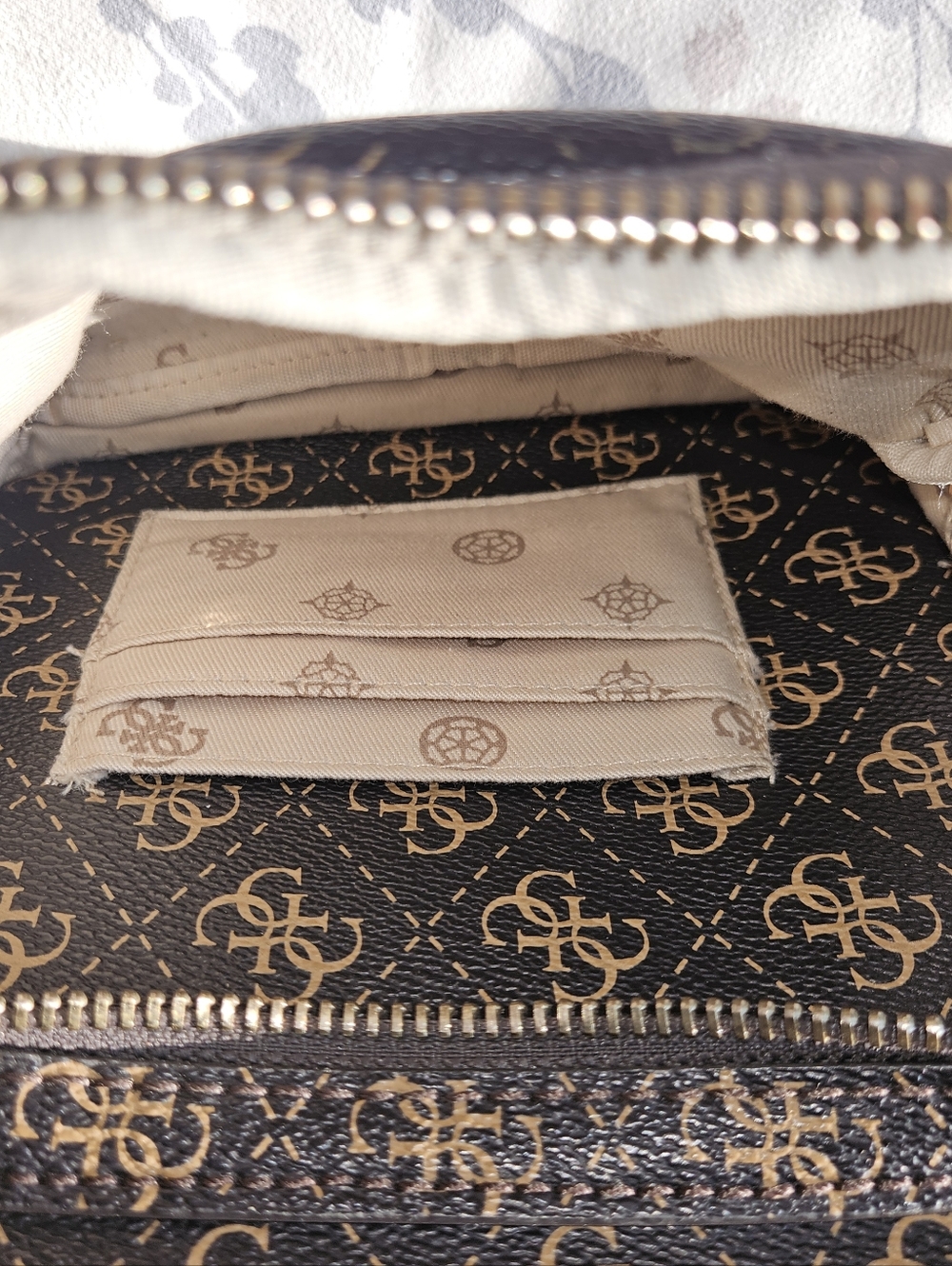 GUESS Rylan Small Backpack - Picture 4 of 5